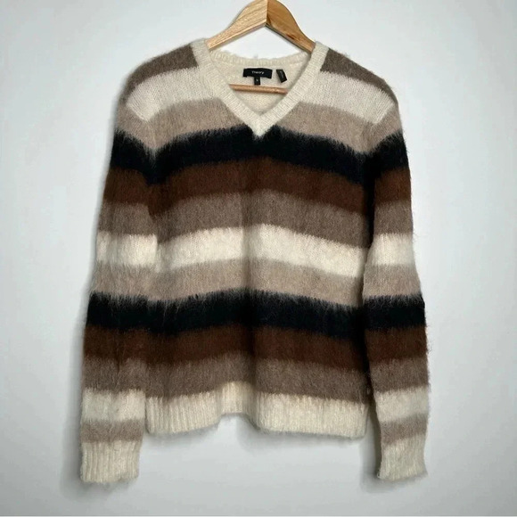 THEORY Striped Alpaca Wool V-Neck Sweater Size Medium - Picture 2 of 11